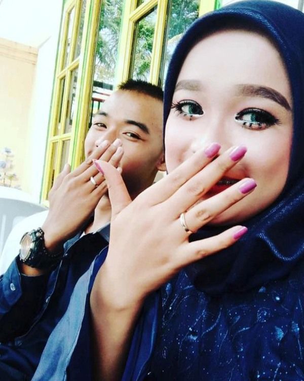 Anh em sinh đôi cưới chị em sinh đôi