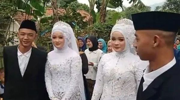 Anh em sinh đôi cưới chị em sinh đôi