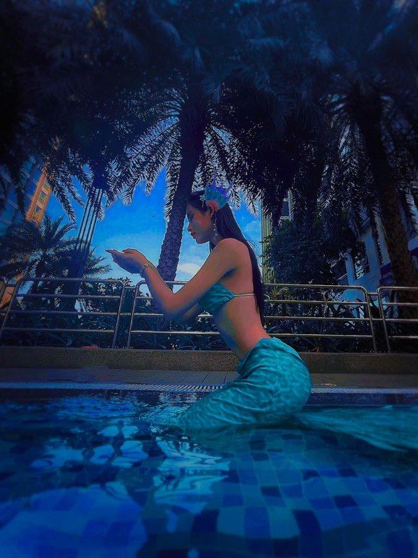 Á hậu Chuyển giới đẹp nhất ngày càng đẹp, được so với Hương Giang