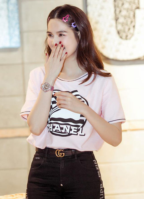 BST đồng hồ hiệu của Ngọc Trinh