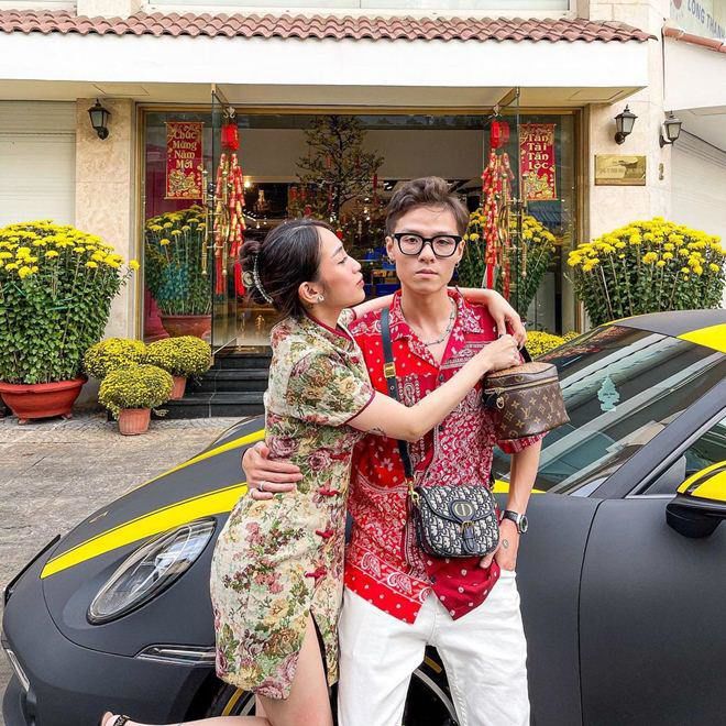Cảnh bỉm sữa của con rể đại gia Minh Nhựa