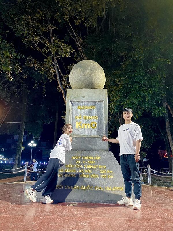 Cặp đôi 9X dành 60 triệu để phượt 6.000km từ Nam ra Bắc trong 33 ngày