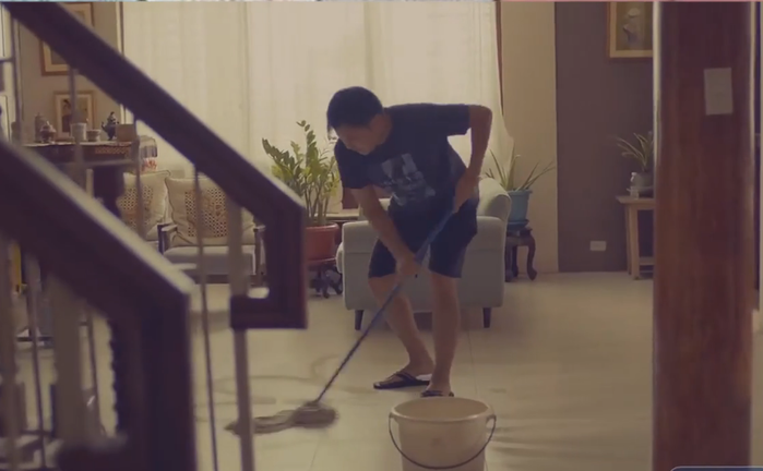 Chồng làm tất cả vì cưới phải vợ lười
