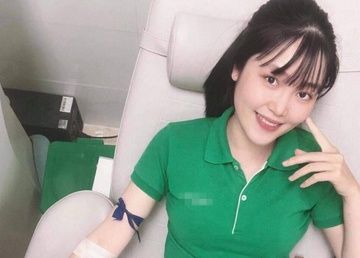 Tháng nào cô gái cũng hiến tiểu cầu cho bà cụ xa lạ bị suy tủy