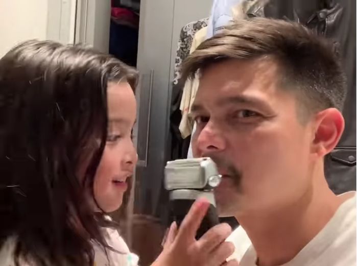 Con gái 5 tuổi nhà Marian Rivera trổ tài cạo râu giúp bố