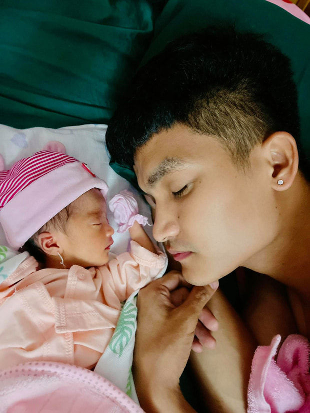 Con gái sinh non của Mạc Văn Khoa sau hơn 3 tháng