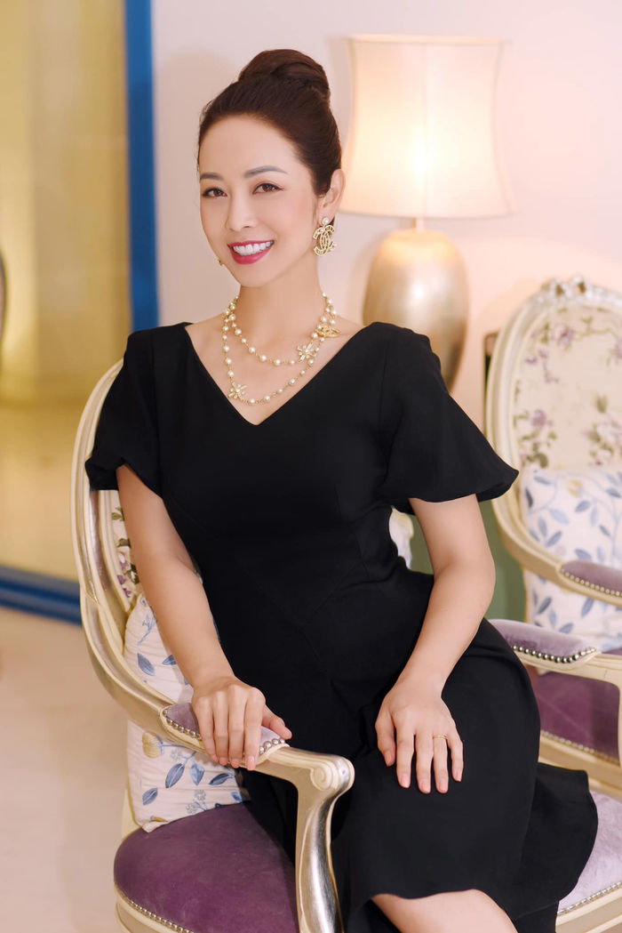 Cuộc sống giàu có, sang chảnh của các hoa hậu đông con