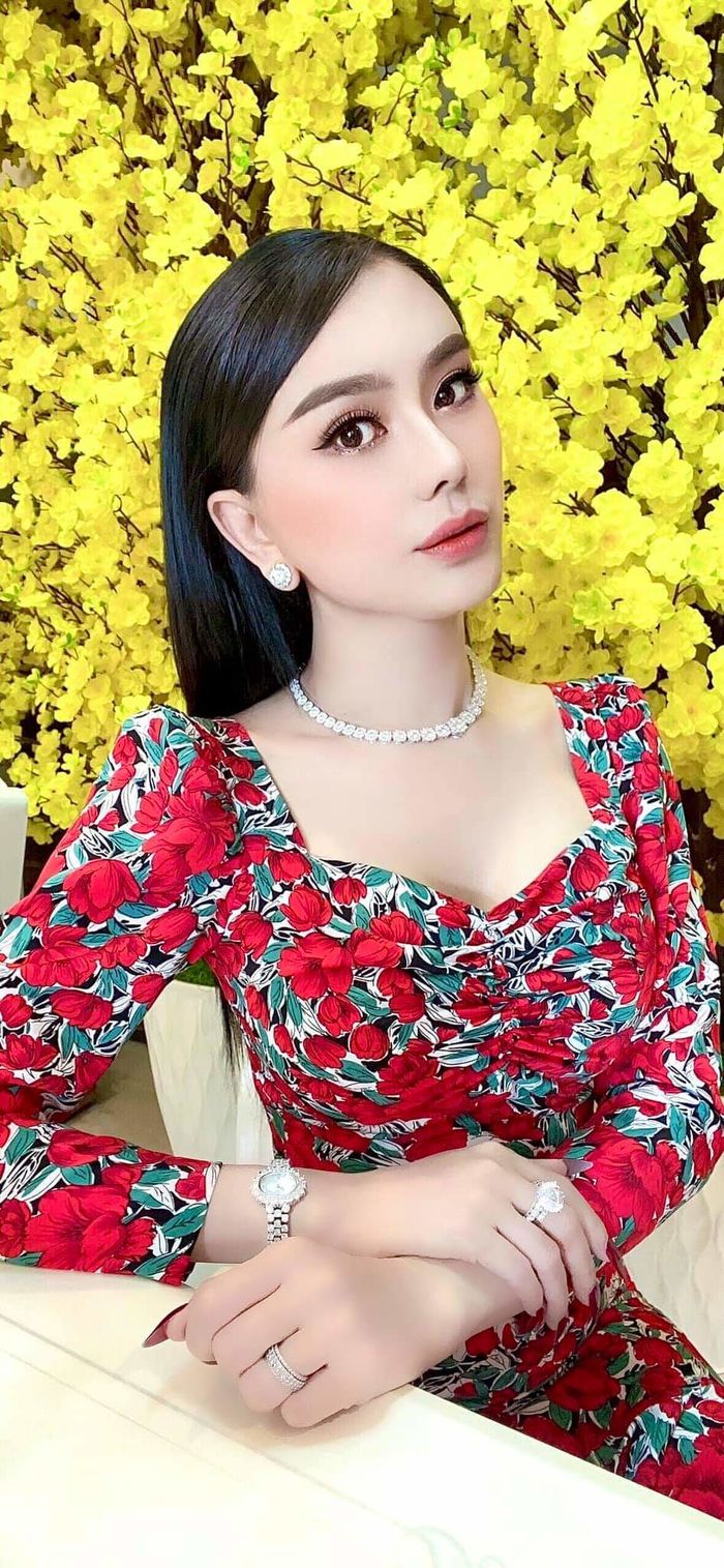 Lâm Khánh Chi giàu có cỡ nào?