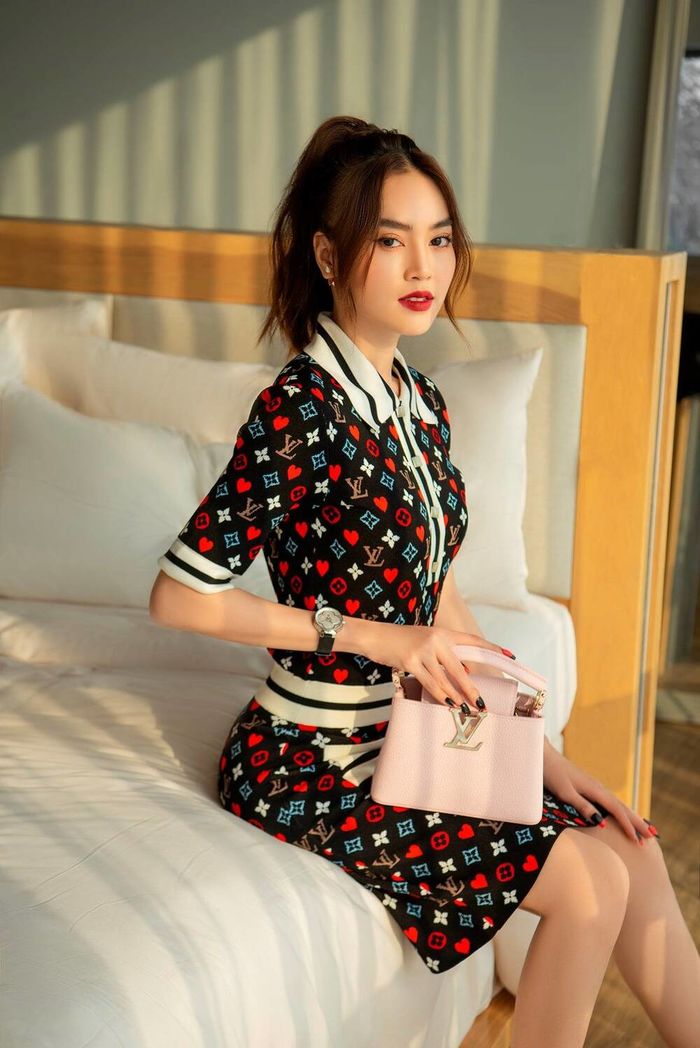 Lan Ngọc - Hương Giang hiếm hoi đụng hàng: Ai mặc đẹp hơn?