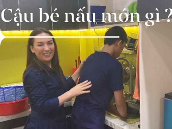 Hồ Văn Cường và mẹ nuôi Phi Nhung tốt đẹp hậu ồn ào