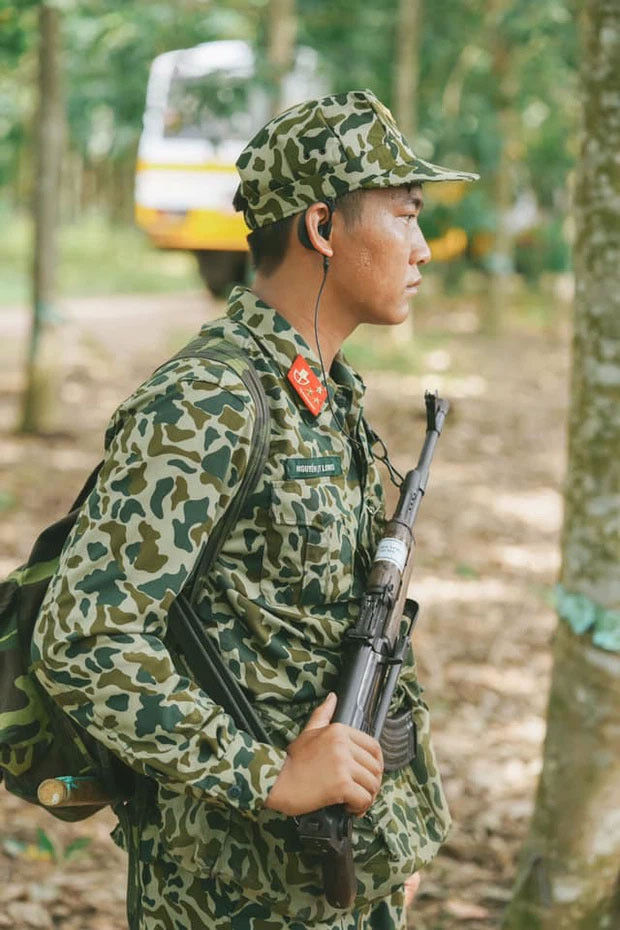 Thông điệp hãy để con trẻ được yên từ Mũi trưởng Long (Sao Nhập Ngũ)