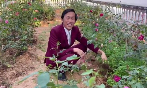 Nghệ sĩ Hoài Linh kể chuyện làm Youtuber