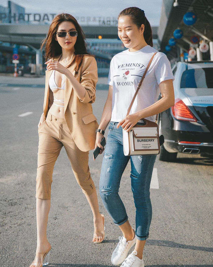 Những lần hào phóng của Ngọc Trinh