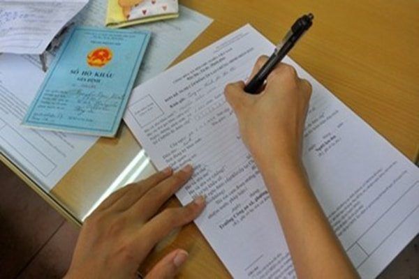 Trước ngày 1/7/2021: Người ngoại tỉnh cần phải báo tạm vắng, tạm trú