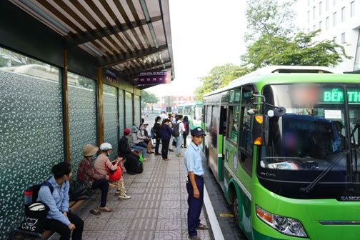 Về nước đi xe buýt, Việt kiều bị mắng sa sả vì hỏi đường tiếp viên