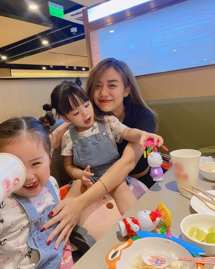 Vợ cũ chưa bao giờ muốn cắt đứt quan hệ giữa cha con Hoài Lâm
