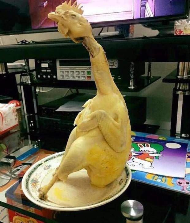 1001 kiểu tạo dáng gà cúng siêu “bá đạo” làm dân tình há hốc mồm
