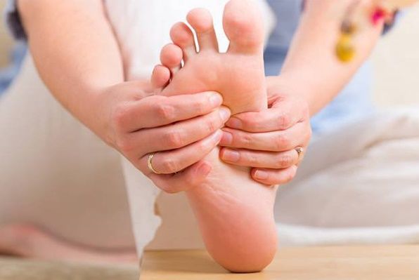 4 dấu hiệu khi ngủ cảnh báo nhồi máu não: Đừng bỏ qua tê bì chân tay