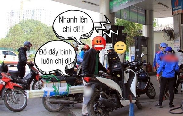 5 bí mật nhân viên trạm xăng không bật mí: Đổ theo giá tiền là lỗ