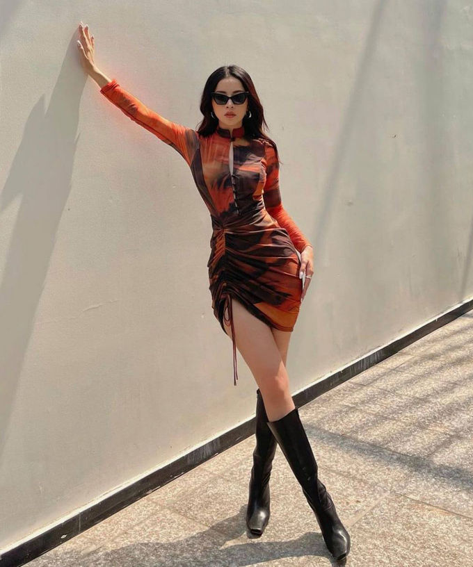 Style sao Việt tuần qua: Minh Hằng đẹp mê, Ngọc Trinh giản dị