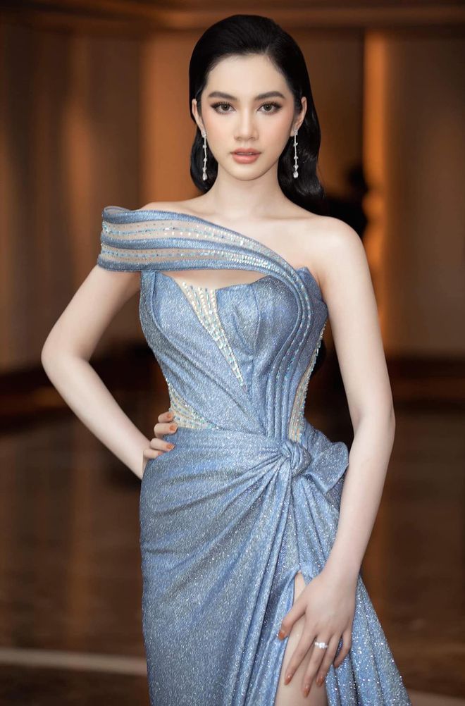 Mỹ nhân Việt từ chối khi được đại gia ra giá