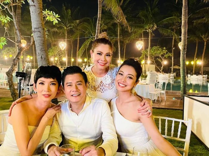 Bức ảnh hot nhất hôm nay: Quang Dũng hội ngộ cùng lúc 2 tình cũ