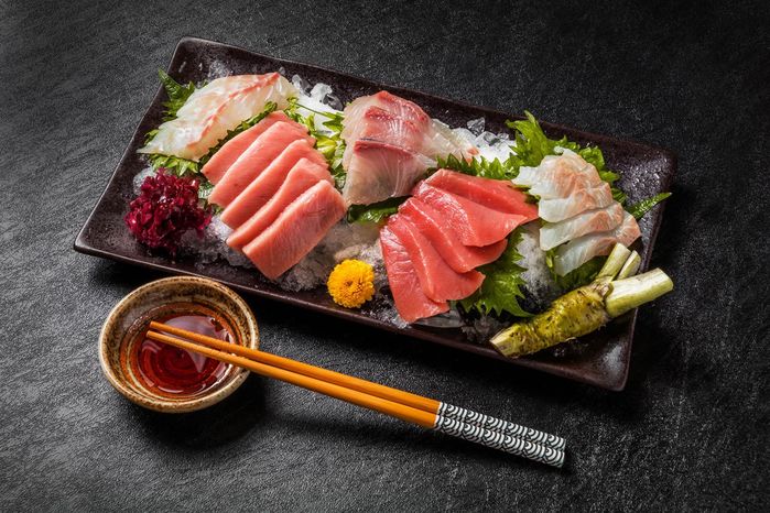 Chàng trai đau bụng vì hay ăn thịt bò tái, khiến sán làm tổ trong ruột