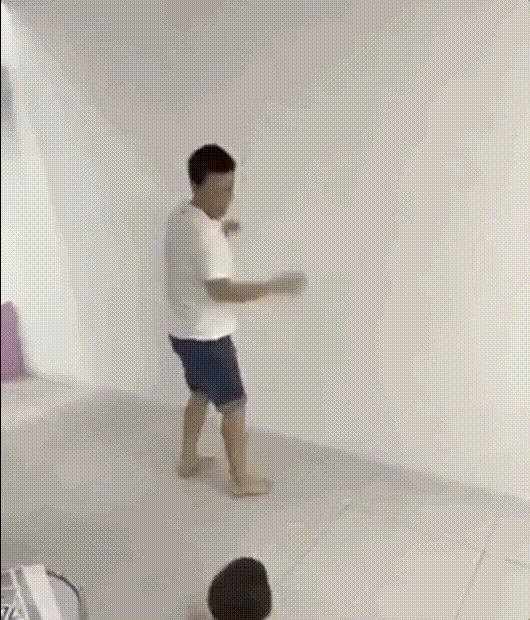 Clip Trường Giang chơi với con gái gây sốt CĐM