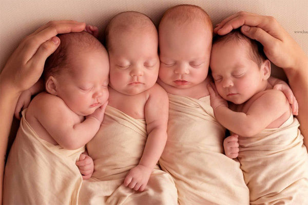 16 lần sinh đôi, 7 lần sinh 3 và 4 lần tư của người phụ nữ Moscow