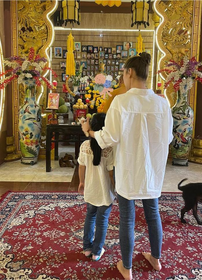 Đồng nghiệp xót xa nhớ về Mai Phương