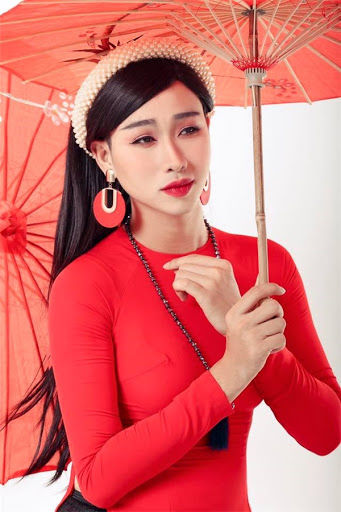 Hải Triều bị cười nhạo khi giả gái