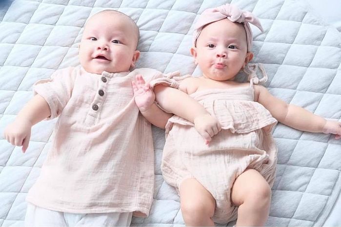 Hồ Ngọc Hà hiếm hoi khoe ảnh con gái lúc mới chào đời