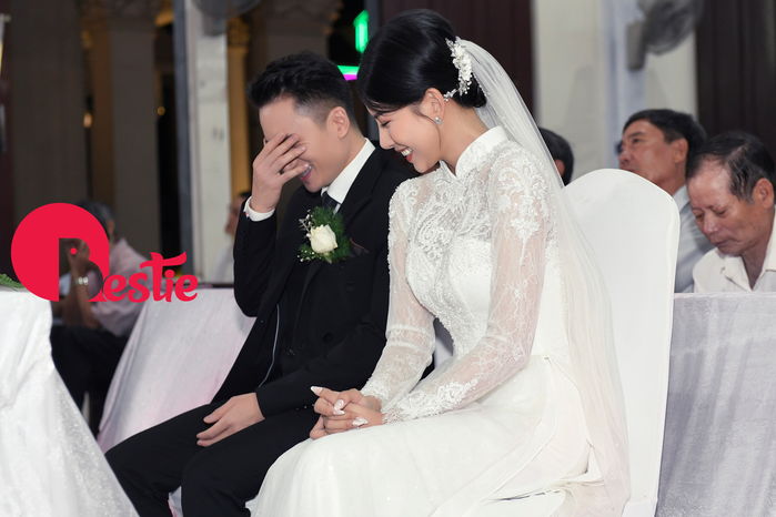 Loạt khoảnh khắc đẹp trong lễ cưới của Phan Mạnh Quỳnh ở Nghệ An