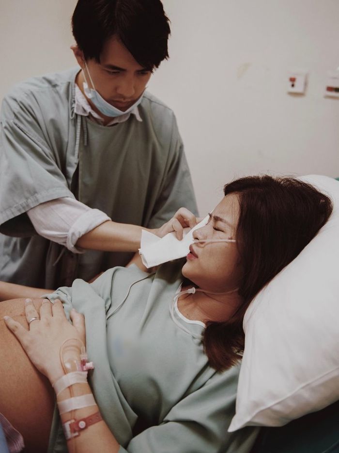 Mỹ nhân Việt kể chuyện đi đẻ