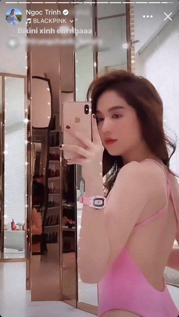 Ai cuồng BLACKPINK hơn Ngọc Trinh: Sắm siêu xe 30 tỷ, mua đồng hồ 6 tỷ