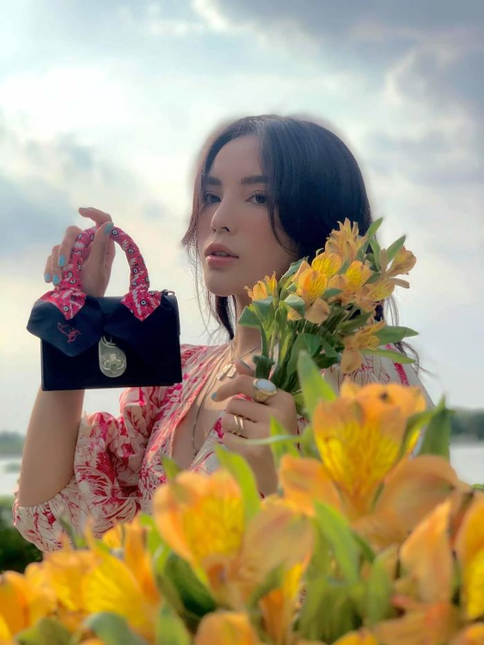 Những lần sống ảo đầu tư của sao Việt