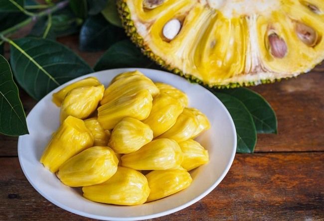 Những loại trái cây ai cũng thích ăn nhưng cần phải hạn chế trong hè
