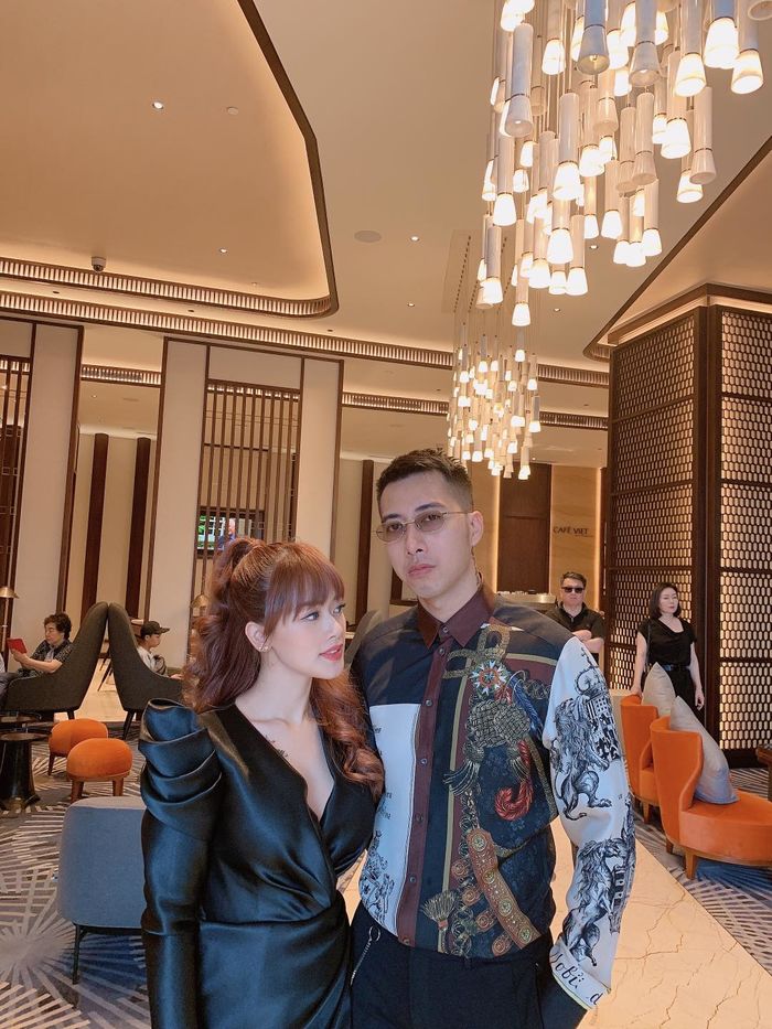 Những nam nhạc sĩ trẻ có số hưởng, cưới vợ xinh như hot girl