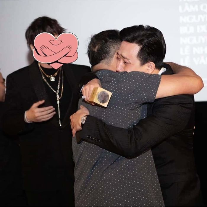 Phản ứng của Hari Won khi Trấn Thành bị cà khịa là Thành Cry