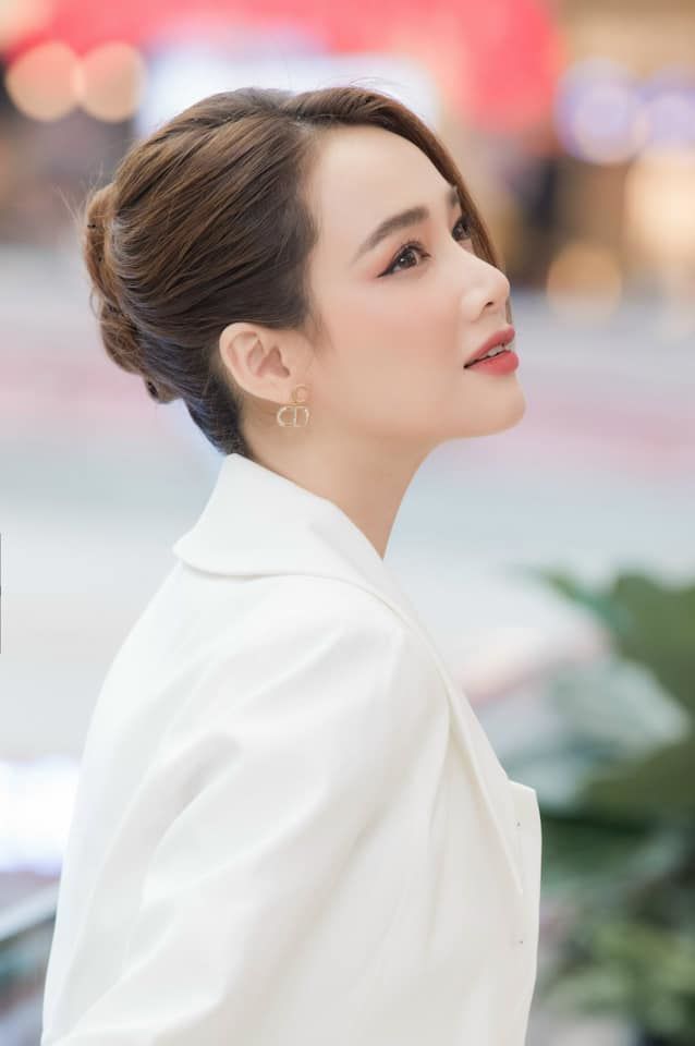 Phía Nhã Phương khẳng định luôn đúng 100%, không làm gì sai