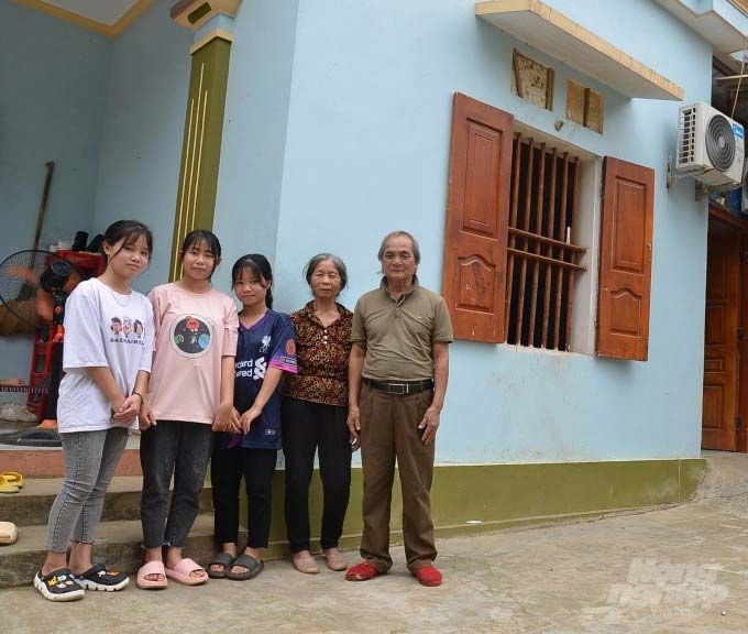 “Phòng trọ tình thương miễn phí suốt 60 năm của 2 vợ chồng ở Phú Thọ