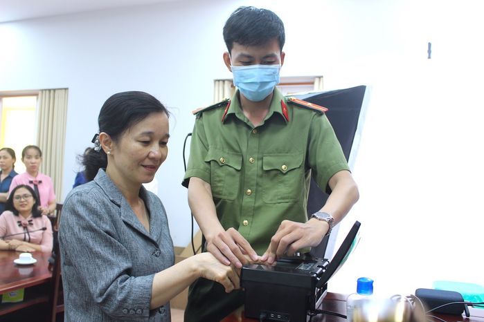 Từ 1/5: Công an TP.HCM nhận hồ sơ cấp CCCD gắn chip cho người tạm trú