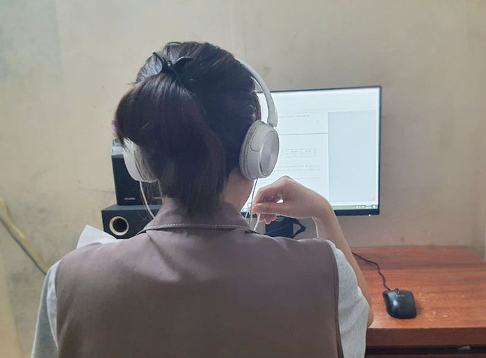 Tư vấn bán hàng qua điện thoại: Nghề “ăn” chửi riết rồi quen