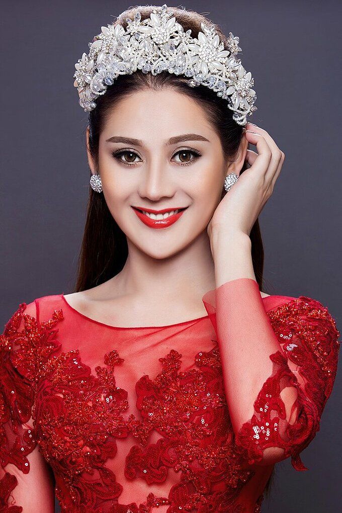 5 pha treo thưởng bạc tỷ: Bà Phương Hằng chưa bằng Bảo Thy