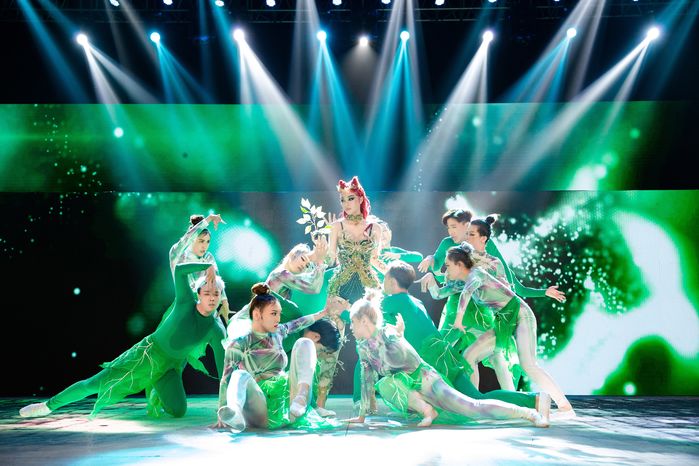 Á hậu Kiều Loan được 3 master tranh giành trong tập 1 The Heroes