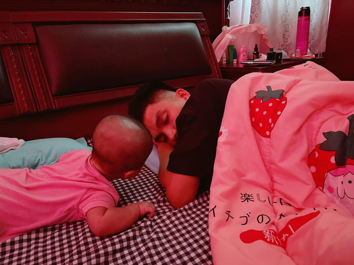 Ái nữ mới 5 tháng tuổi, bà xã Mạc Văn Khoa đã lên kế hoạch có thêm con