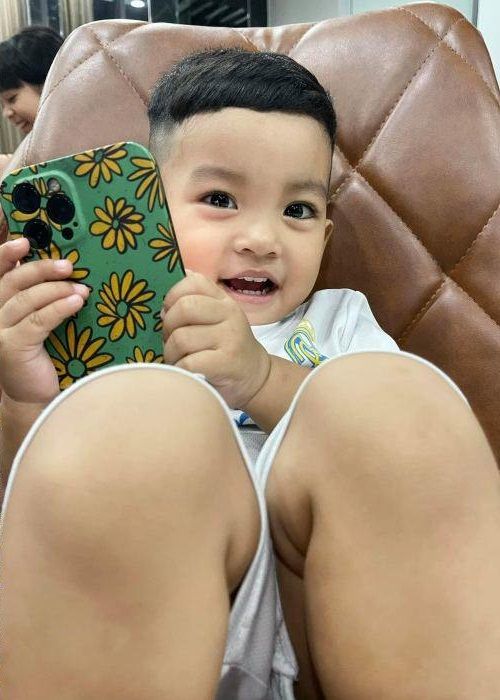 Bất ngờ diện mạo của đứa con út mà Hải Băng mạo hiểm tính mạng giữ lại