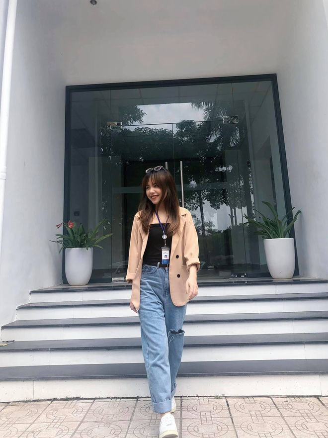 Bất ngờ với chủ nhân giọng đọc thông báo của Bộ Y tế khi gọi điện