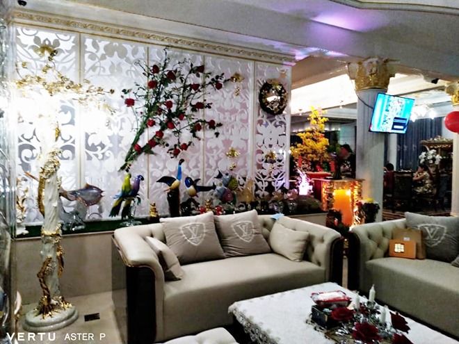 Bên trong biệt thự của đại gia Phương Hằng: Đâu cũng thấy mùi tiền