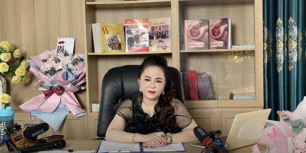 Bà Hằng mơ 13 tỷ còn ở tài khoản, 2 ngày sau Hoài Linh thú nhận
